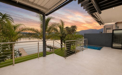 House in The Islands Estate, North West, South Africa 1