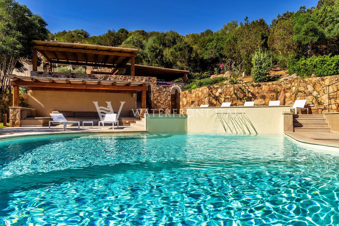 Villa à Arzachena, Sardaigne, Italie 2 - 19120195