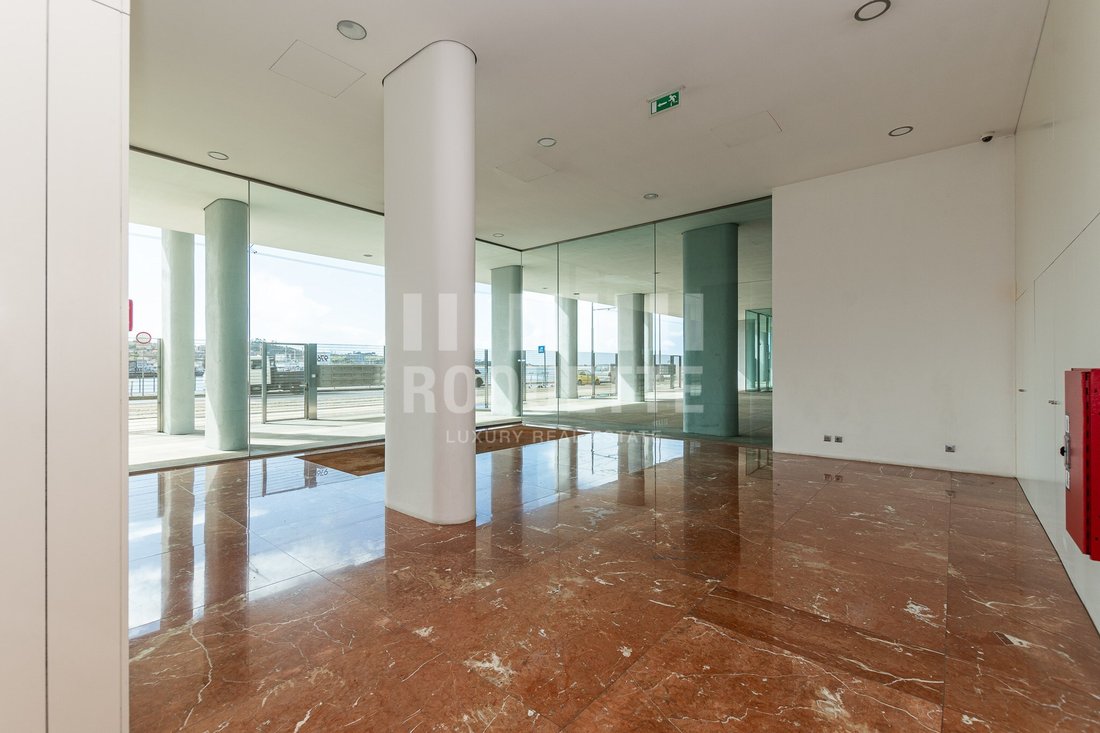 Appartement à Lordelo do Ouro et Massarelos, District de Porto, Portugal 5 - 19120375