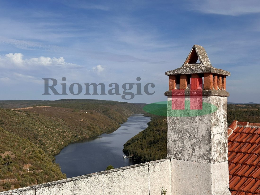 Domaine à Perais, Castelo Branco, Portugal 1 - 18810720