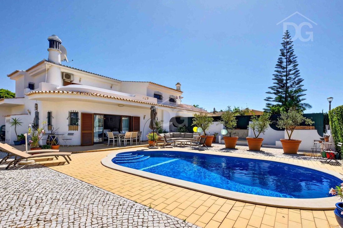 Maison à Vilamoura, Quarteira, Algarve 1 - 19120391