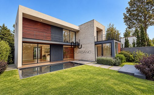 Maison à Fraccionamiento y Club de Golf los Encinos, État de Mexico, Mexique 1