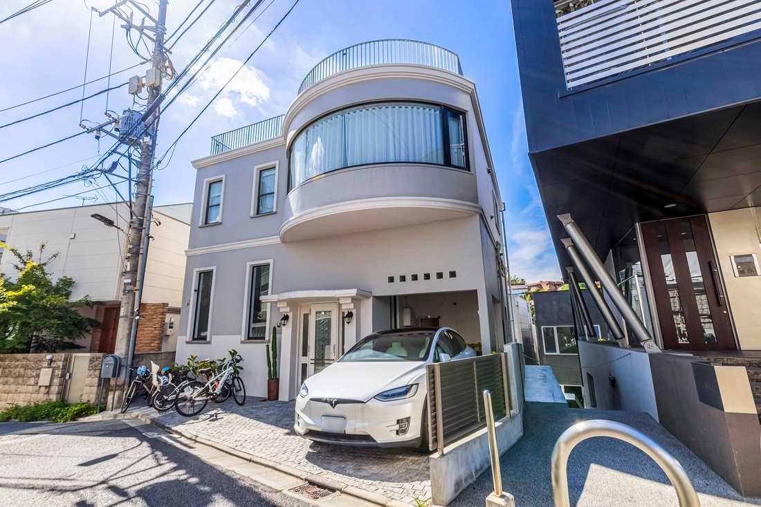 Villa in Minato City, Tokyo, Japan 4 - 19133510