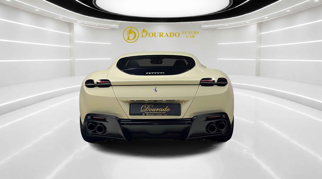 Coupe in Dubai, United Arab Emirates 5 - 19128246