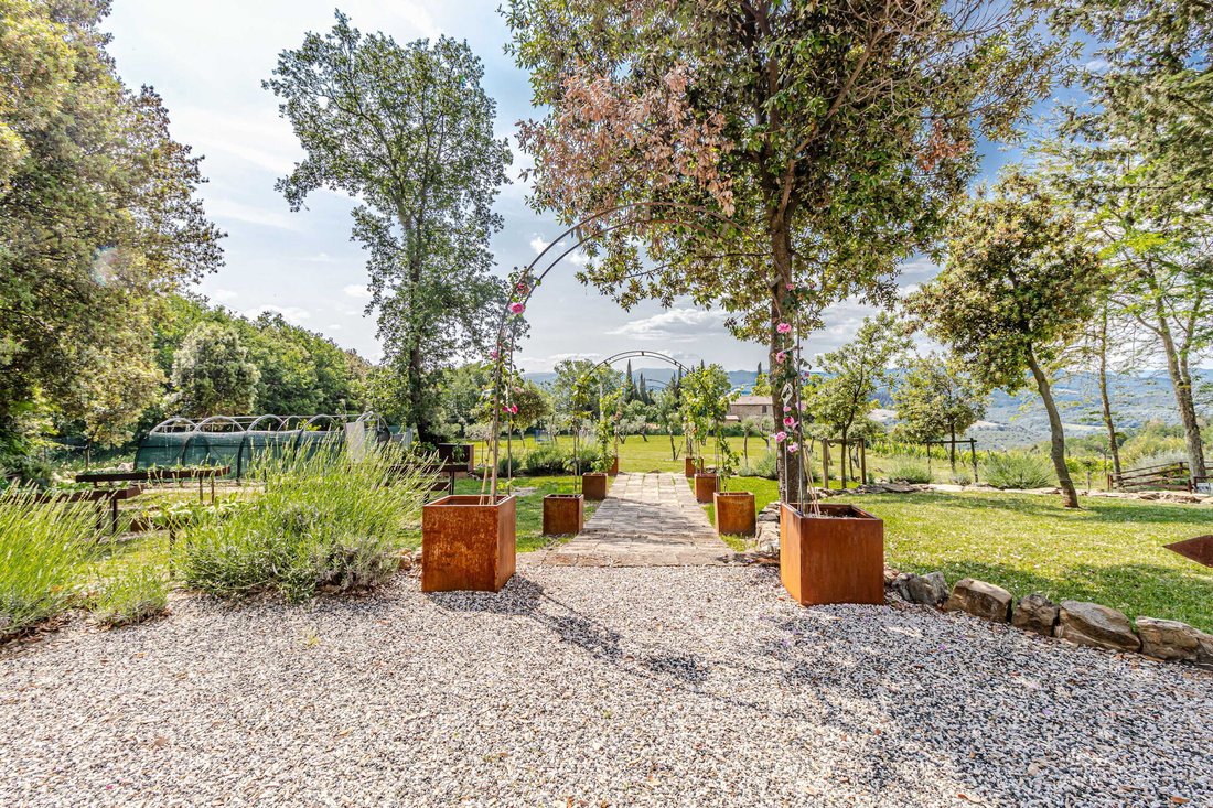 Tenuta a Montecatini Val di Cecina, Toscana, Italia 4 - 19120459