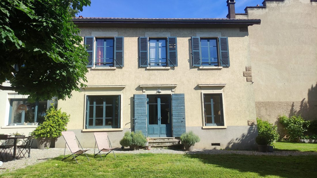 Casa de Campo en Champagne-au-Mont-d'Or, Auvernia-Ródano-Alpes, Francia 2 - 19130055