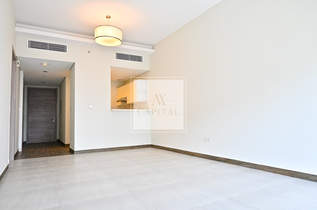 Apartment in Business Bay, Dubai, United Arab Emirates 5 - 19126675