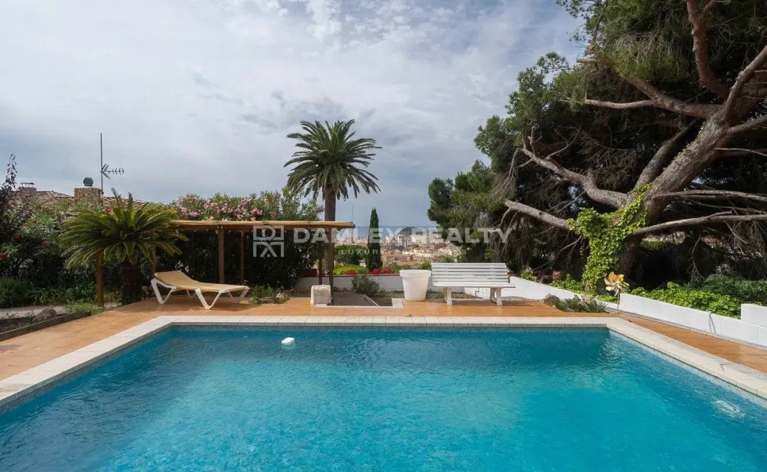 Maison à Sant Feliu de Guíxols, Catalogne, Espagne 5 - 15725271