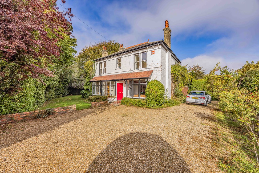 House in Emsworth, Havant, England 1 - 19128799
