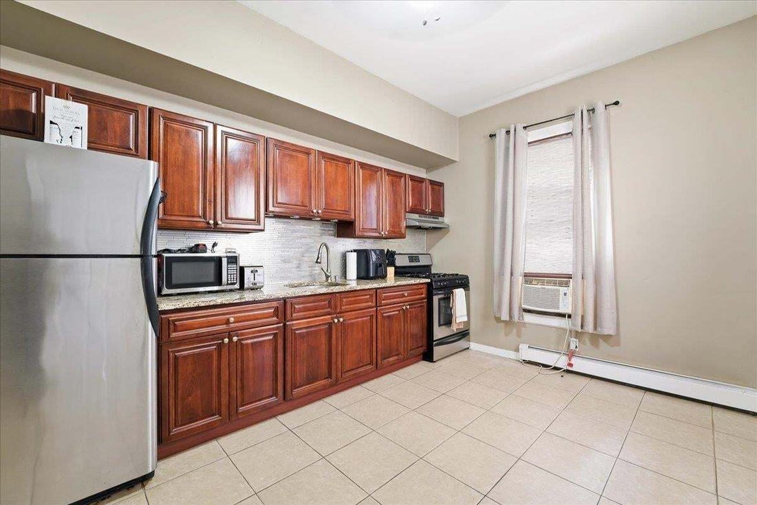 Casa a Union City, New Jersey, Stati Uniti 1 - 19121151