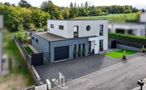 Maison à Neufchef, Grand Est, France 1