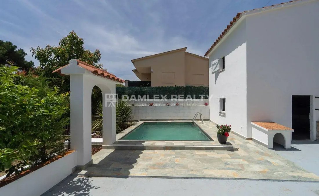 Maison à Sant Feliu de Guíxols, Catalogne, Espagne 5 - 18150360