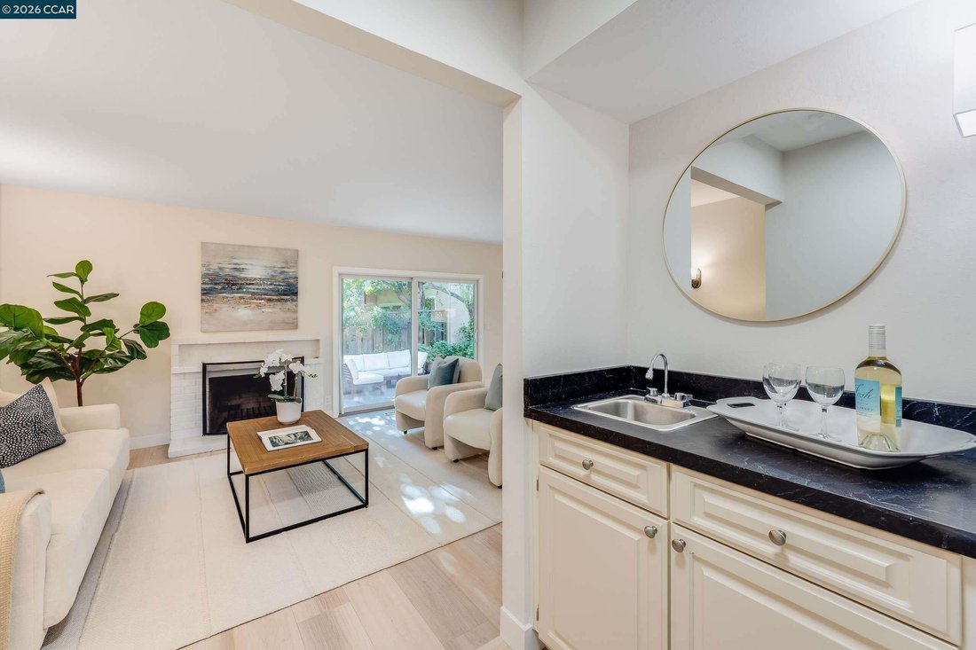 Townhouse in Walnut Creek, California, United States 5 - 19128712