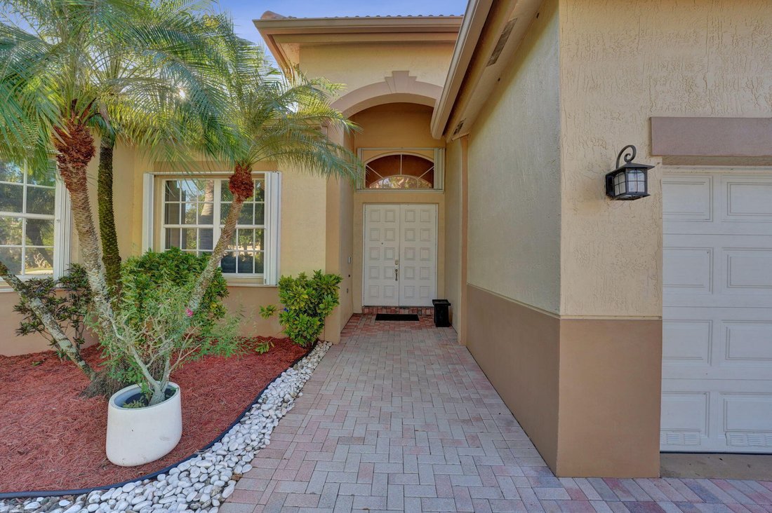 Maison à Pembroke Pines, Floride, États-Unis 3 - 19128341