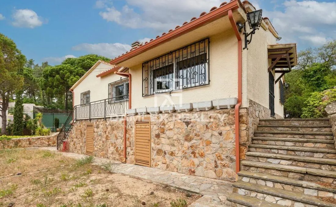 Haus in Lloret de Mar, Katalonien, Spanien 2 - 12020067