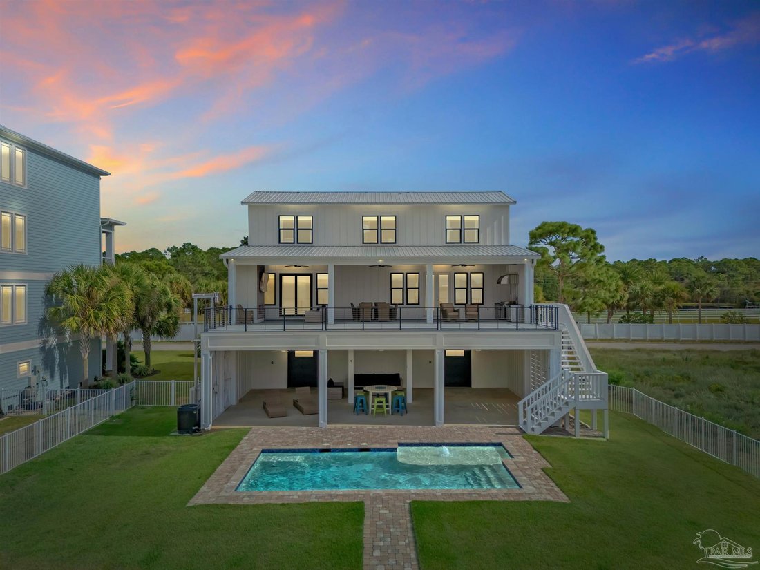 House in Pensacola, Florida, United States 1 - 19134713