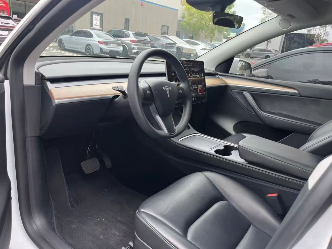 Suv in Costa Mesa, CA, United States 3 - 19132711