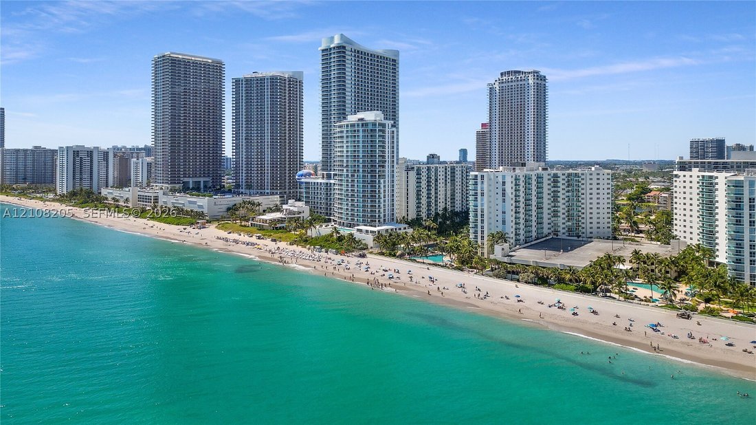 Eigentumswohnung in Hollywood, Florida, Vereinigte Staaten 1 - 19129446