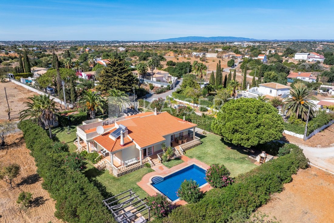 Villa in Guia, Algarve, Portugal 1 - 19126691