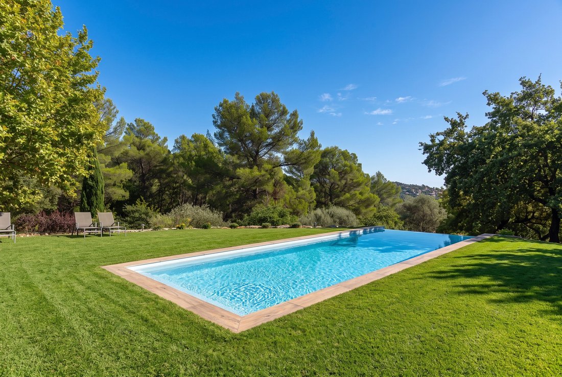 House in Fayence, Provence-Alpes-Côte d'Azur, France 4 - 19126045