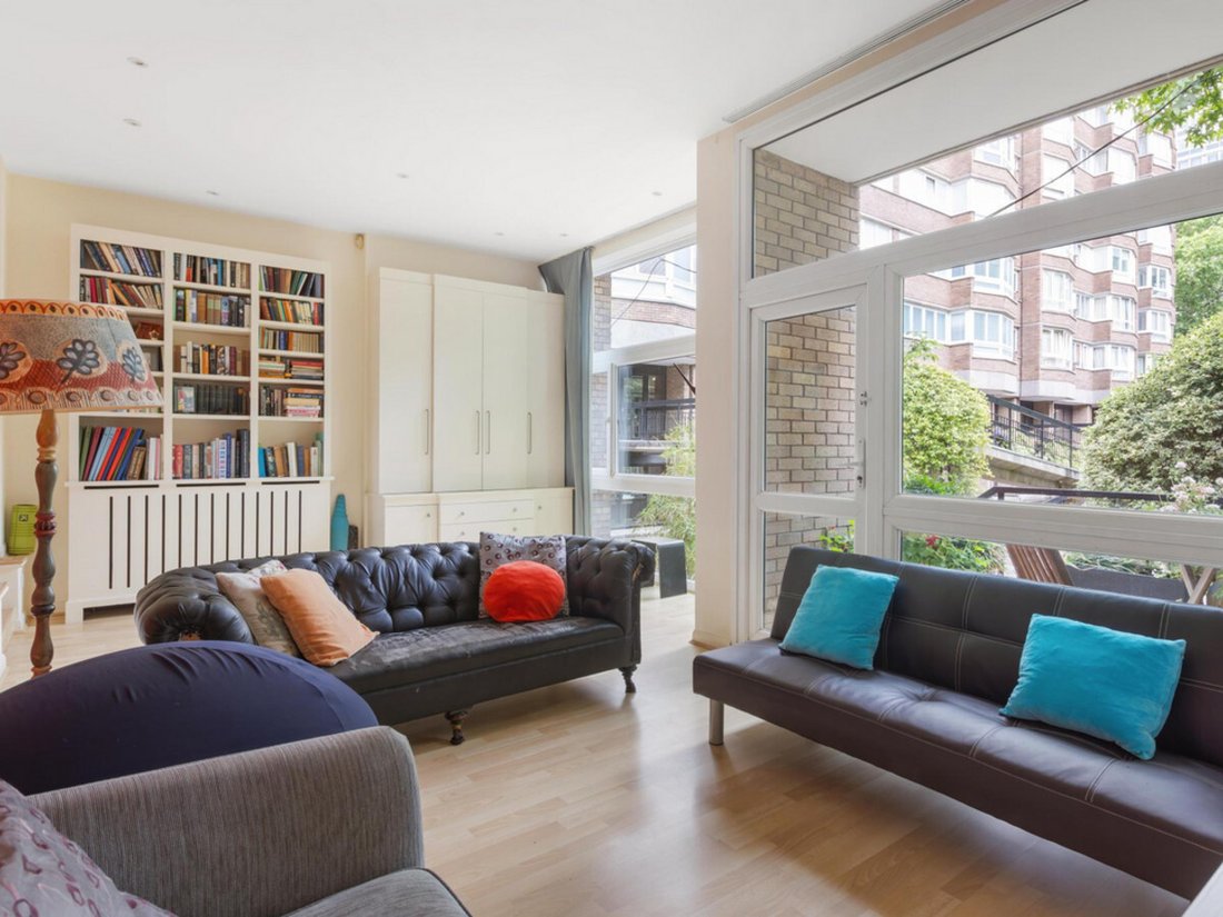 House in Hyde Park, Westminster, England 1 - 19126724