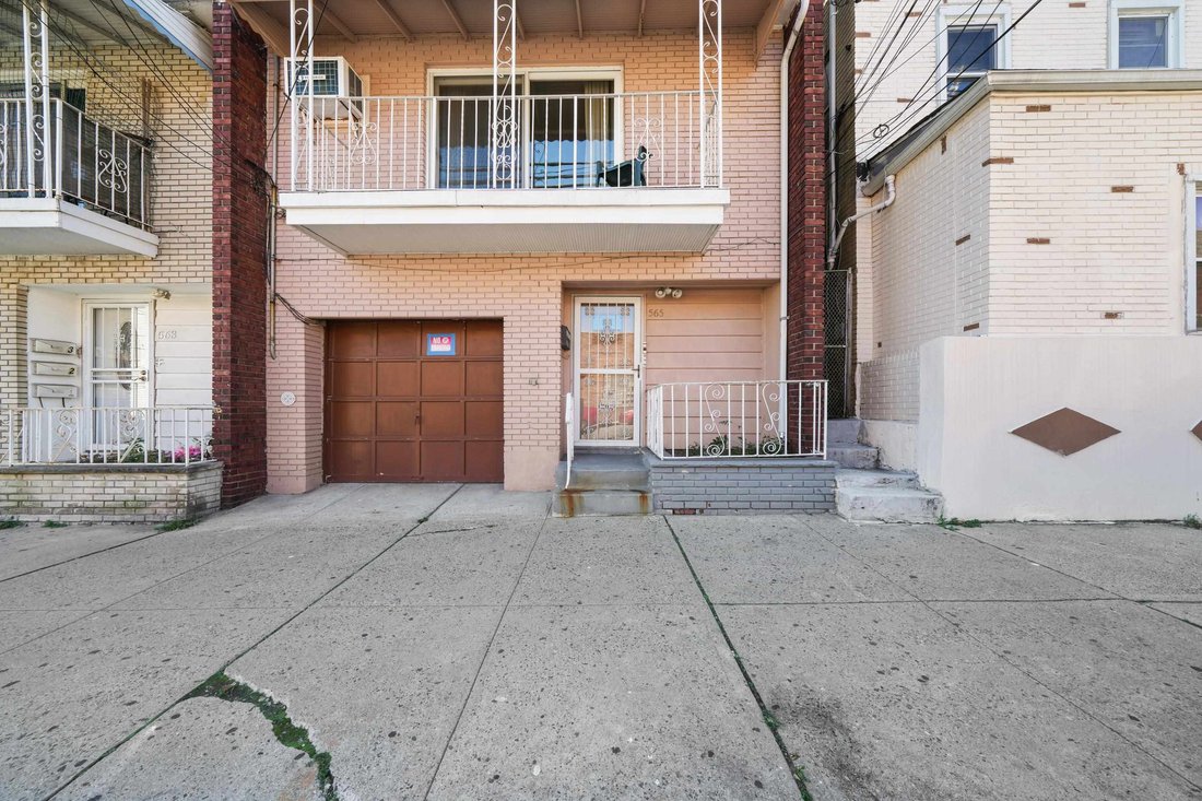 Casa a Guttenberg, New Jersey, Stati Uniti 1 - 19120783