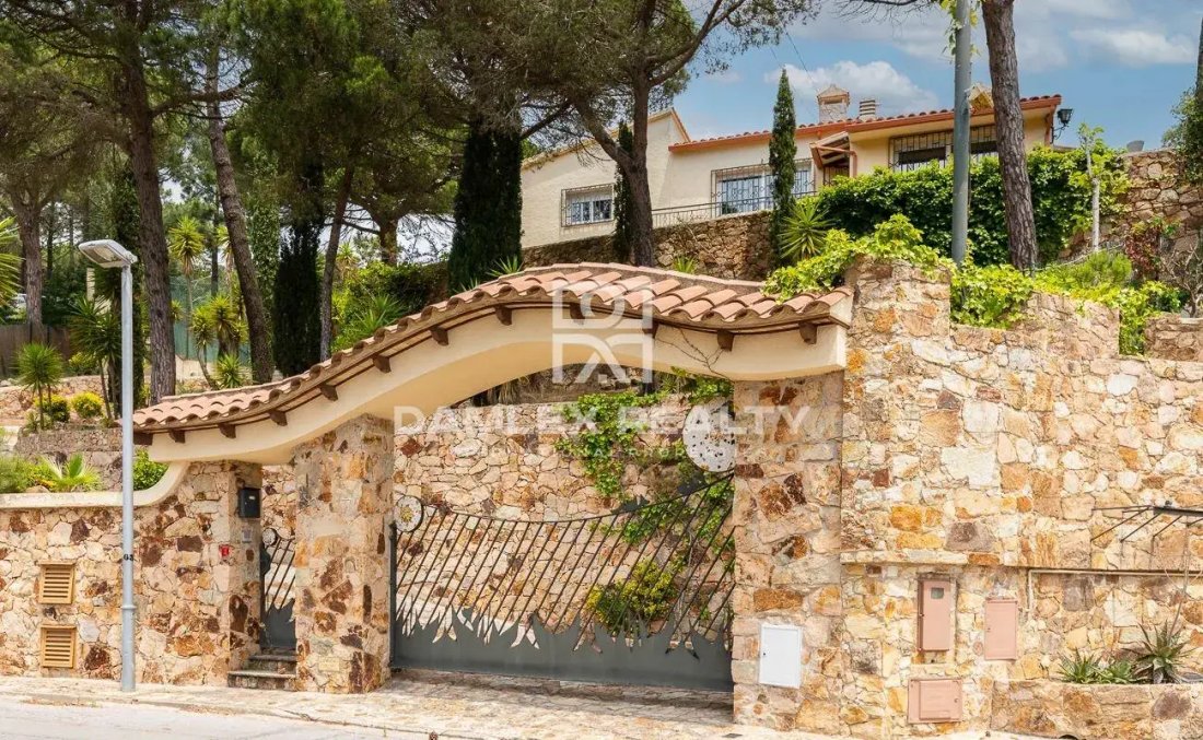 Haus in Lloret de Mar, Katalonien, Spanien 1 - 12020067
