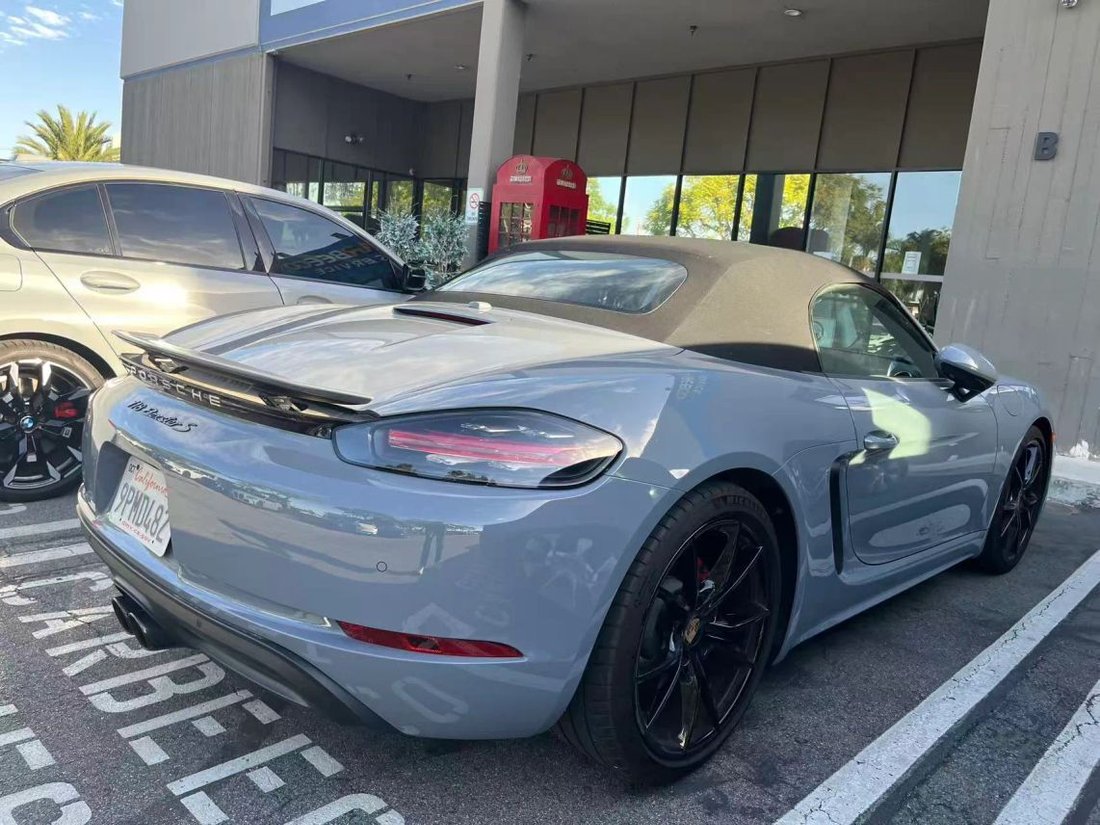 Cabriolet in Costa Mesa, CA, United States 2 - 19129722