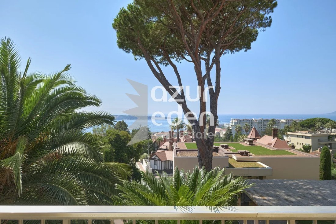 Wohnung in Cannes, Provence-Alpes-Côte d'Azur, Frankreich 1 - 19131096