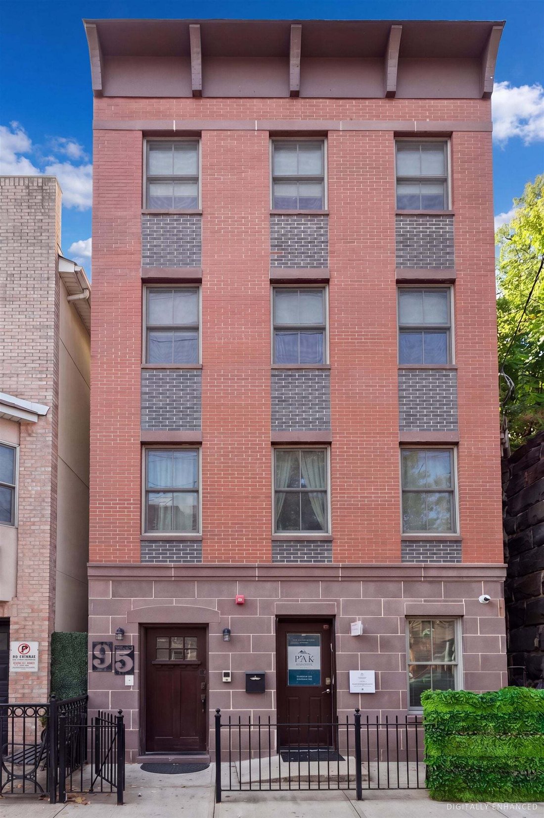 Jersey City, New Jersey, United States 2 - 19120731