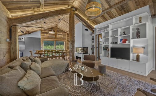 Chalet a La Clusaz, Auvergne-Rodano-Alpi, Francia 1