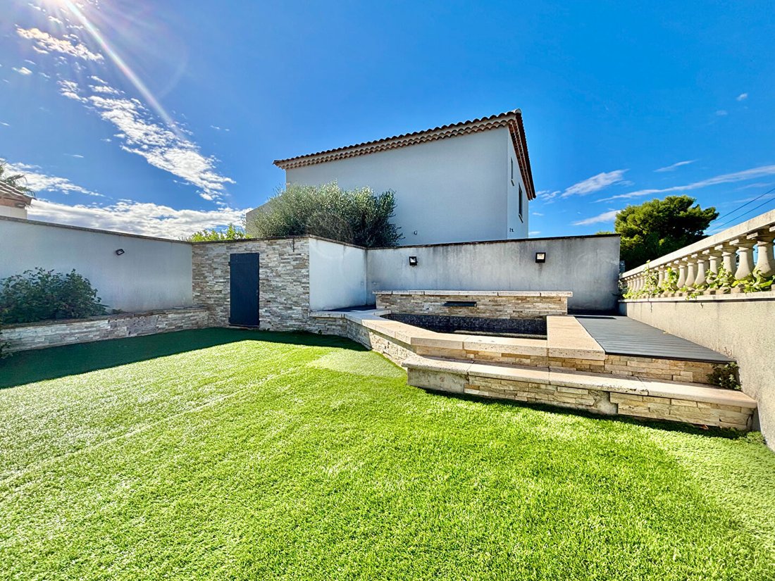 House in Saint Mitre, 13e Arrondissement, Marseille 2 - 19131145