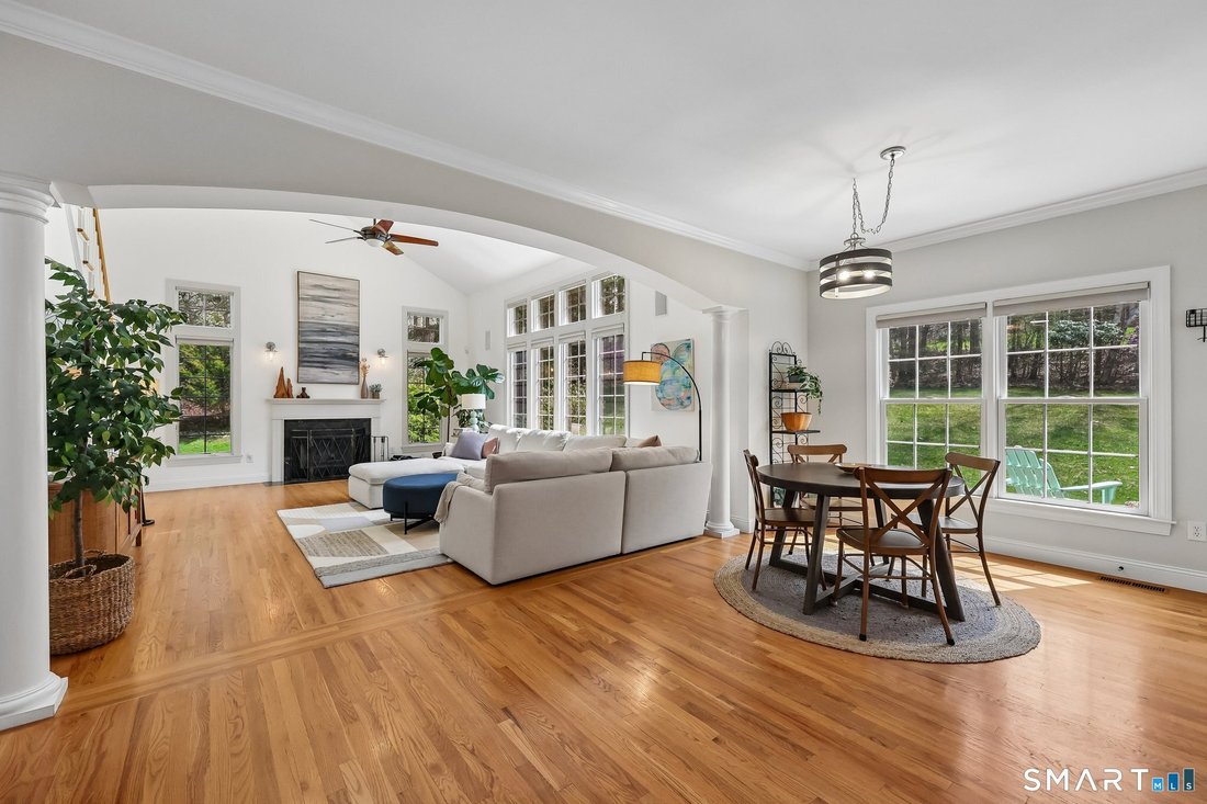 House in Danbury, Connecticut, United States 4 - 19126266