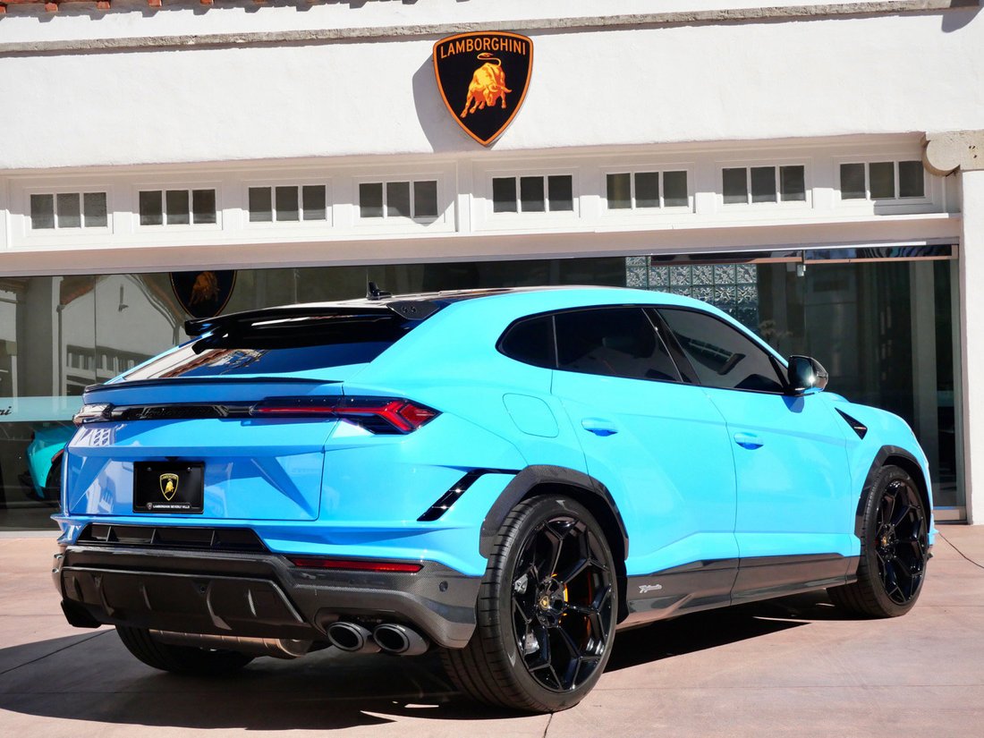Suv in Beverly Hills, CA, United States 3 - 19129232