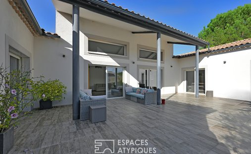 Villa a Uzès, Occitania, Francia 1