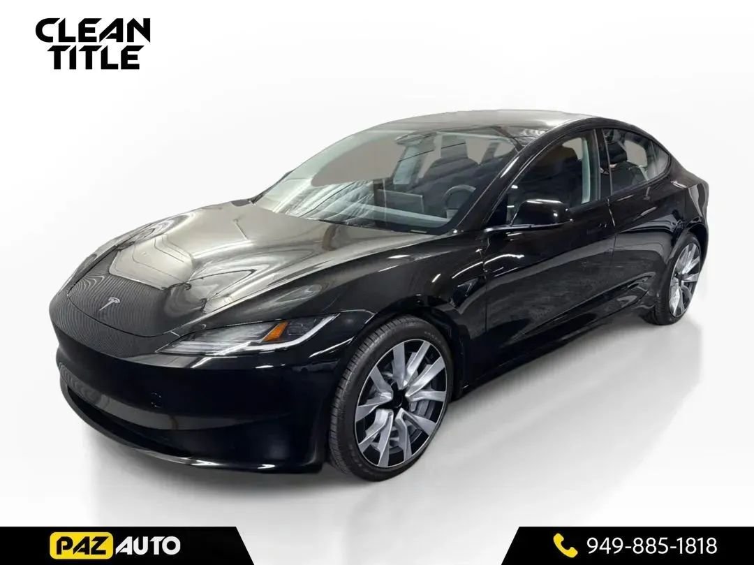 Sedan in Laguna Hills, CA, United States 1 - 19127133