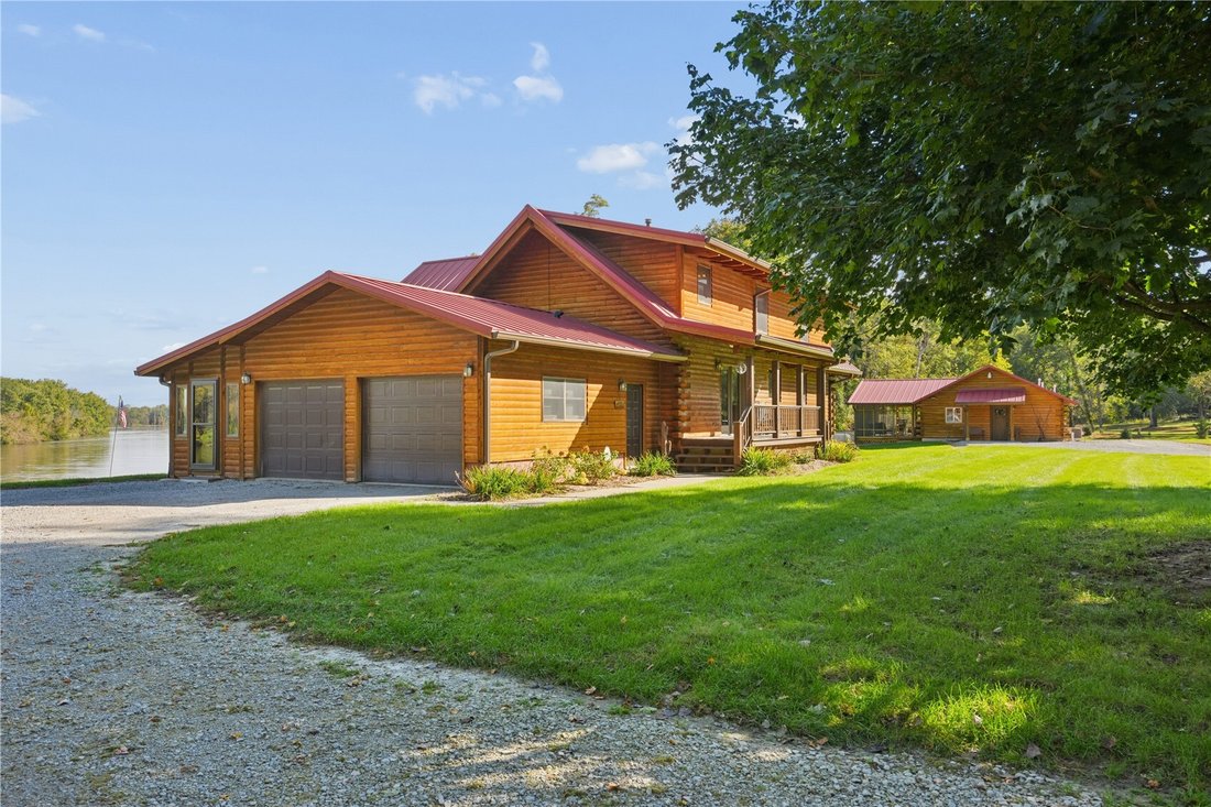 Maison à Solon, Iowa, États-Unis 4 - 19131264