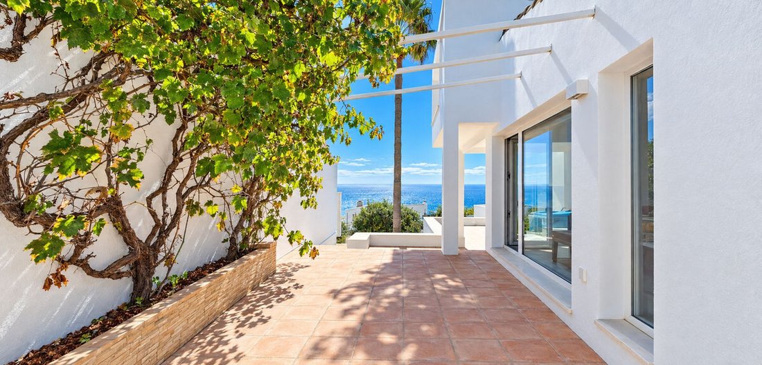 Villa in Estepona, Andalusien, Spanien 3 - 19122697
