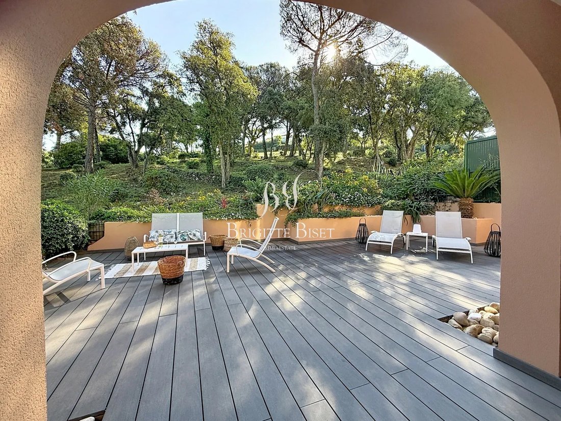 Villa a Nartelle-Noyer-Bellevue-bd dei Sardinaux, Sainte-Maxime, Francia 3 - 19126286