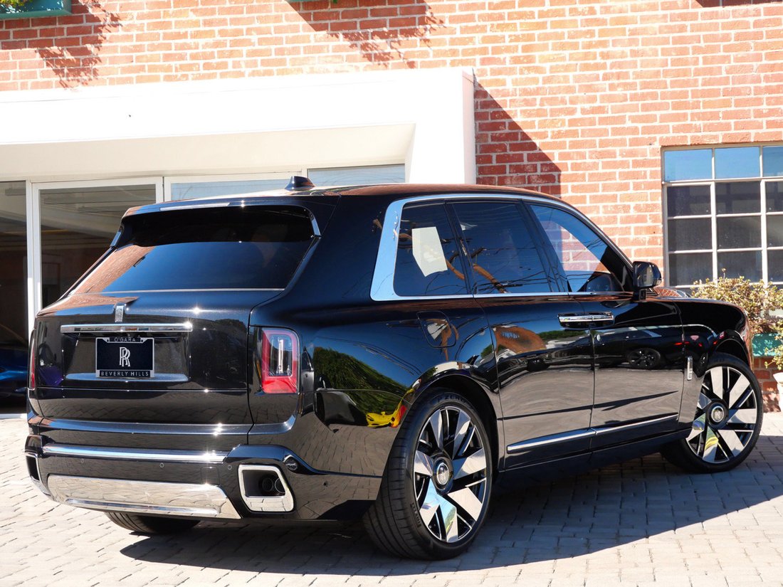 Suv in Beverly Hills, CA, United States 2 - 19129212