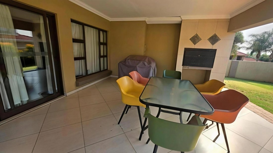 House in Olympus AH, Gauteng, South Africa 5 - 19128768