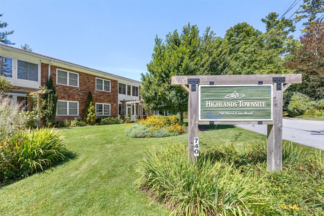 Appartement à Highlands, Caroline du Nord, États-Unis 1 - 19133989
