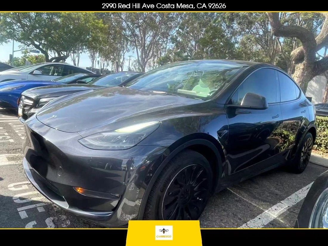 Suv in Costa Mesa, CA, United States 1 - 19129718