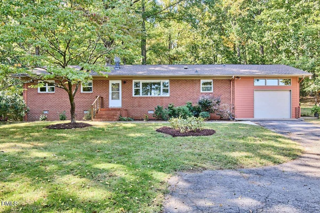 Casa en Chapel Hill, Carolina del Norte, Estados Unidos 1 - 19130652