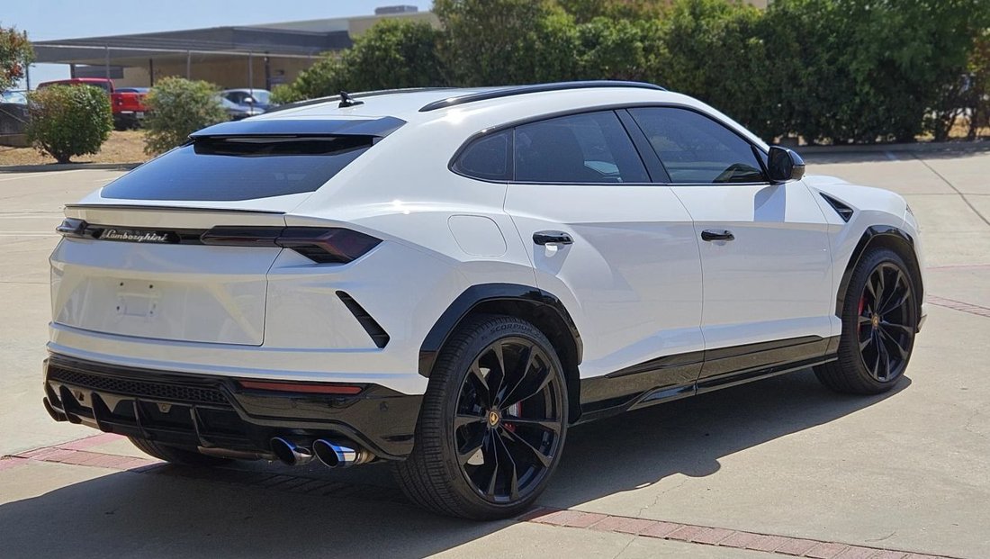 Suv in Laguna Hills, CA, United States 5 - 19127219