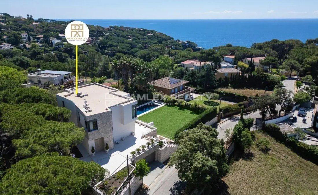 Haus in Lloret de Mar, Katalonien, Spanien 3 - 14373972