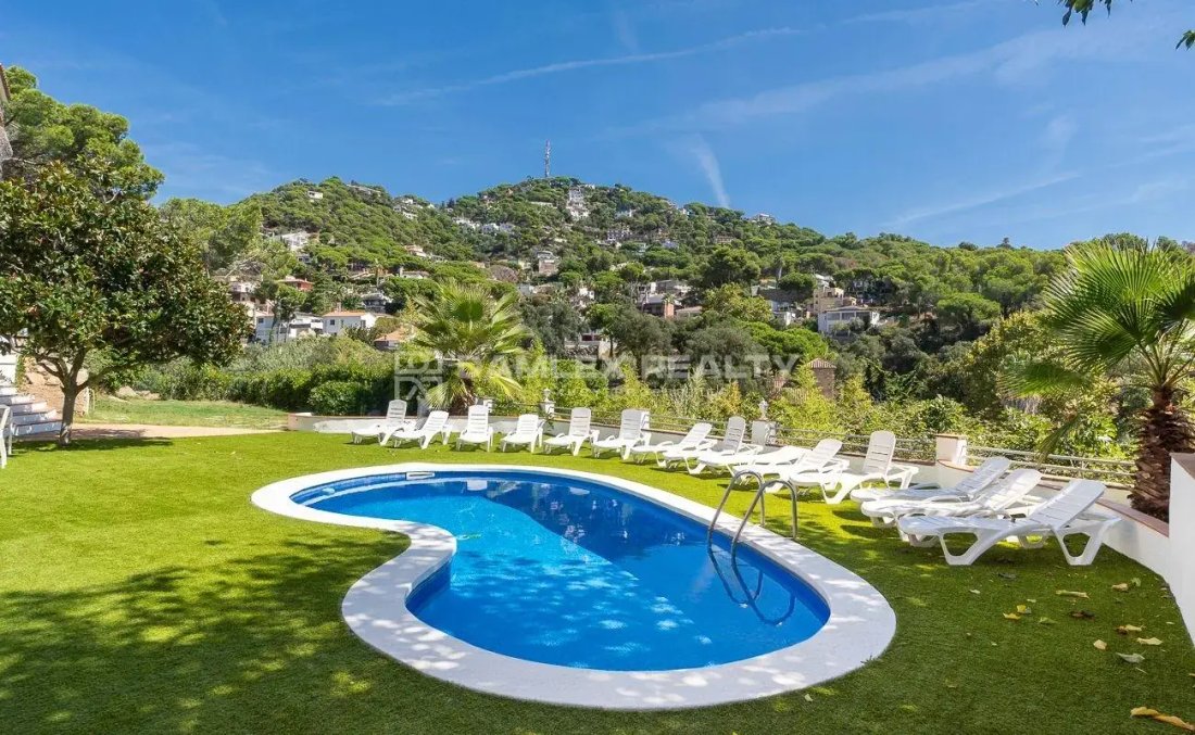 Maison à Lloret de Mar, Catalogne, Espagne 4 - 16206522