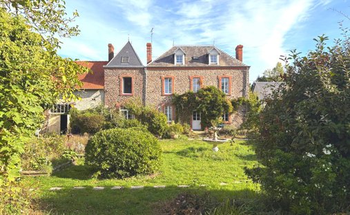 Haus in Brehal, Normandie, Frankreich 1