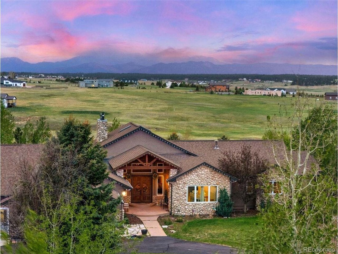 House in Colorado Springs, Colorado, United States 1 - 19131875