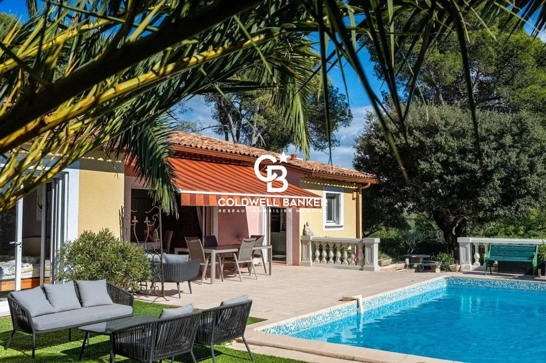 Casa en Ecarts, Roquebrune-sur-Argens, Francia 1 - 19128732